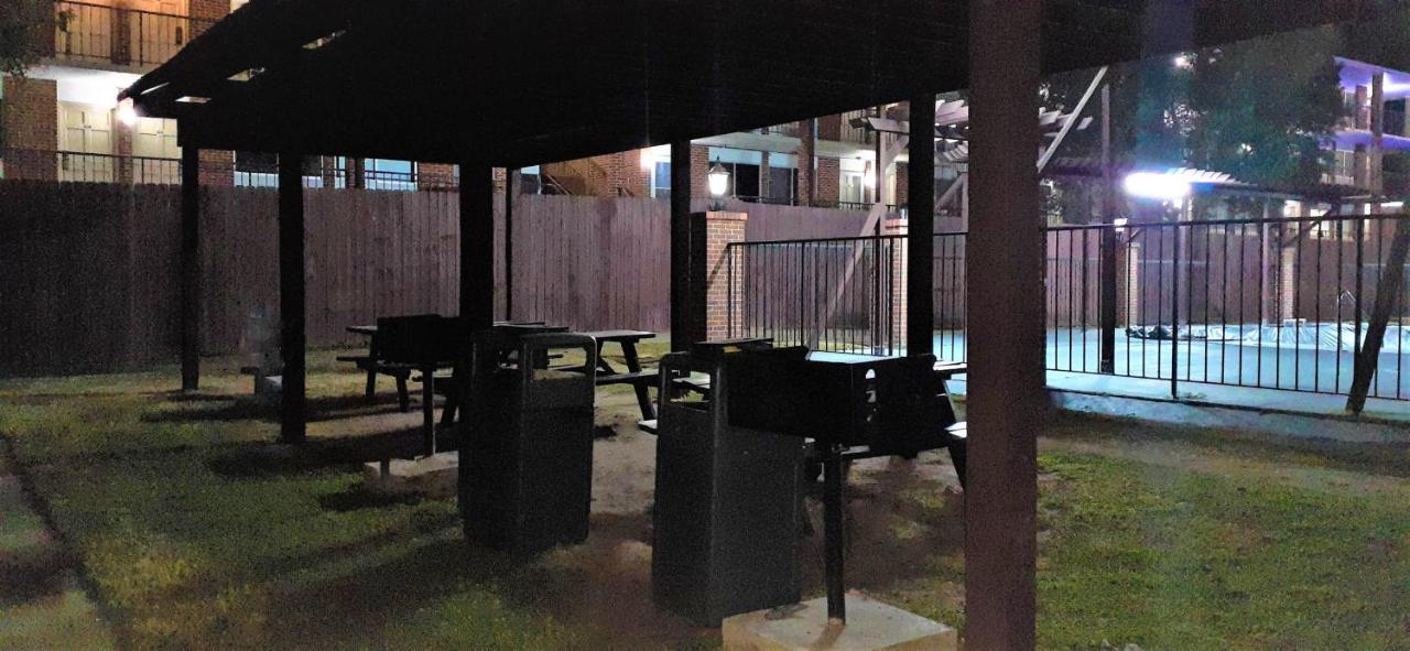 Americas Best Value Inn Phenix City Zewnętrze zdjęcie