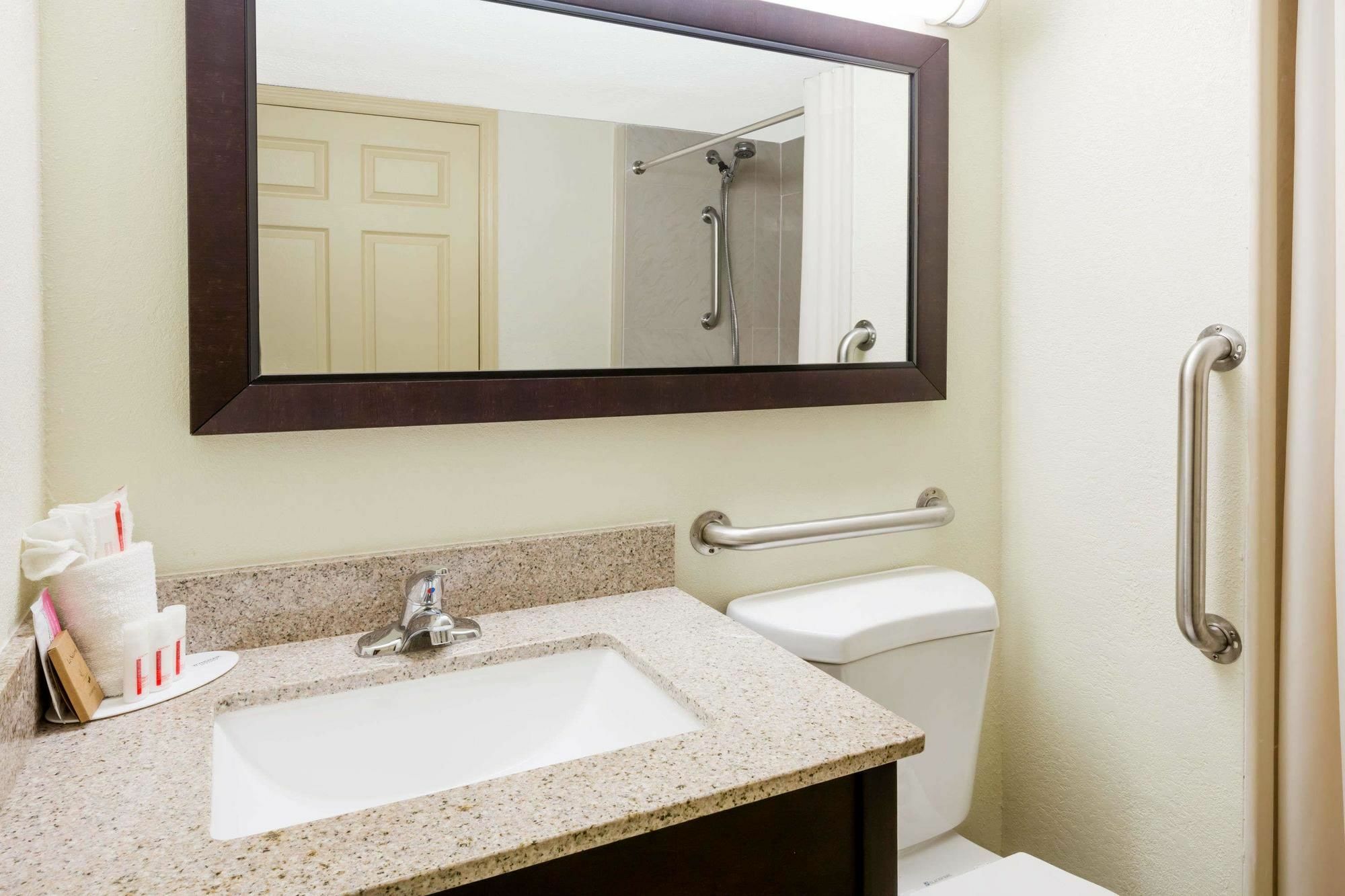 Americas Best Value Inn Phenix City Zewnętrze zdjęcie